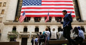  Wall Street : la trajectoire des taux de la Fed commence à inquiéter 