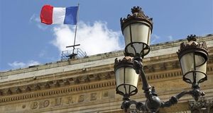  CAC 40 : termine en léger repli, Airbus en plein trou d'air 