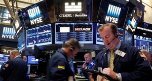  Wall Street : une note de lourdeur après des statistiques contrastées 